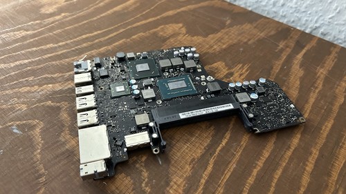 Macbook pro medio 2012 - medio,